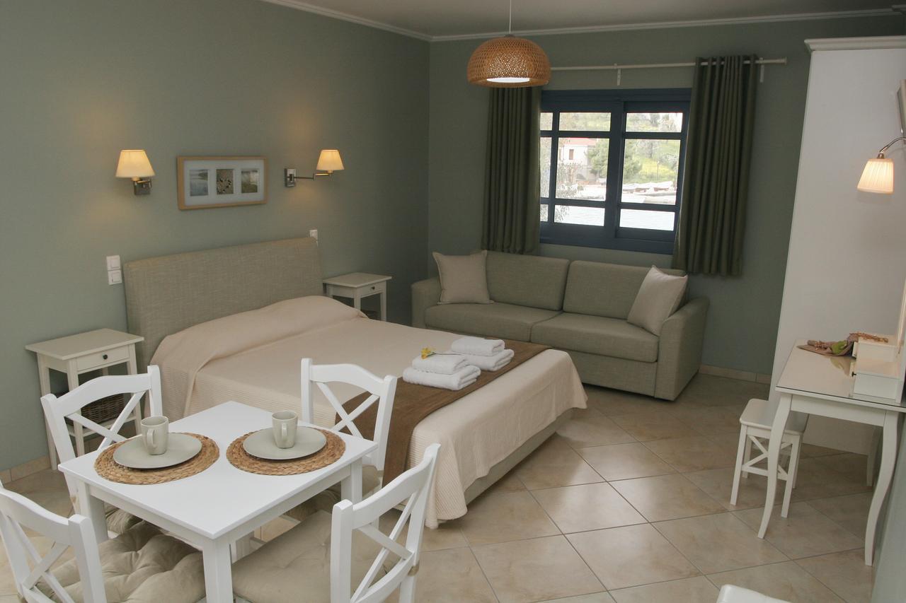Boutique Hotel Iasmos Trizonía Dış mekan fotoğraf